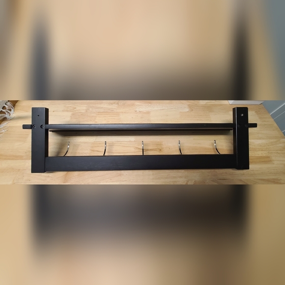 Wall-Mounted Coat Rack with 5 Hooks - Picture 3 of 3